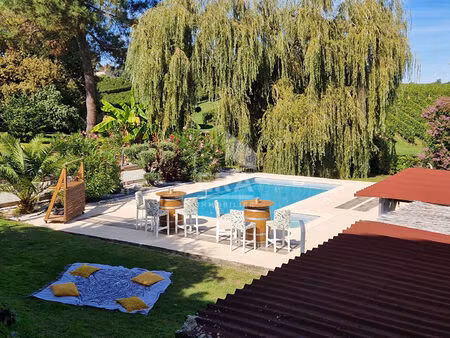 maison lansac 5 pièce(s) 198 m2