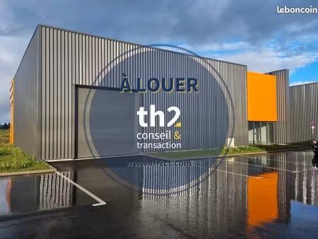 local 330 m² soliers