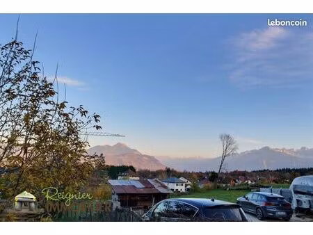 belle parcelle de terrain constructible de 849m² à pers-jussy