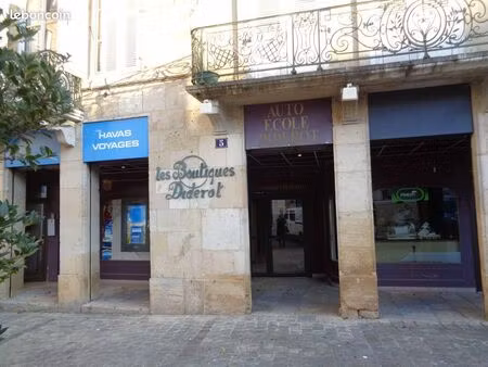 local commercial 160 m² langres