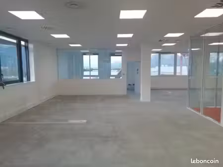 bureaux 407 m² échirolles