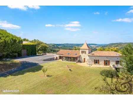 propriété 7 pièces 190 m²