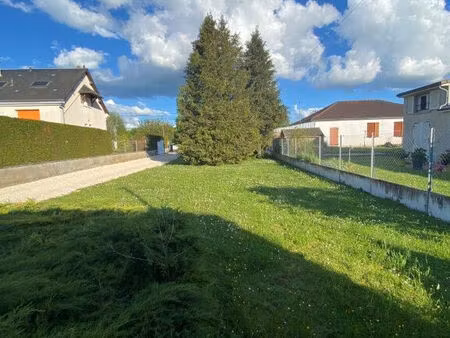 vente terrain  337.00m²  neuville