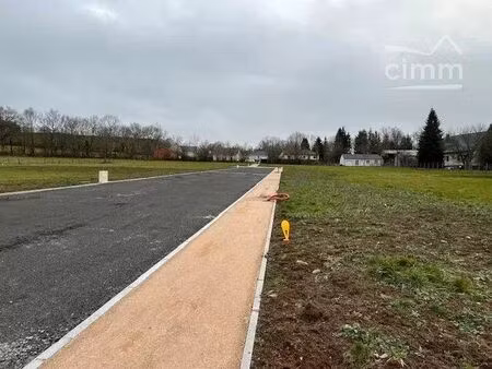 vente terrain 1094 m² saint-pierre-roche (63210)