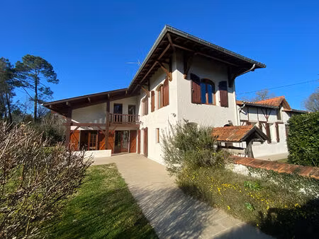maison prechacq les bains 6 pièce(s) 192 m2