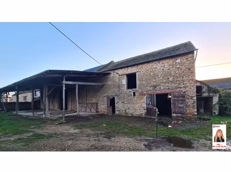 grange ancienne à rénover et à viabiliser de 150 m2 au sol sur terrain plat de 618 m2 - pr