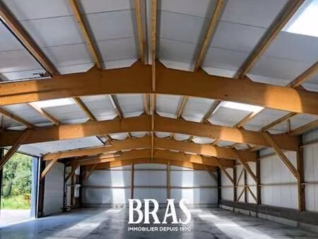 location bureaux et commerces à locmariaquer (56740) : à louer / 400m² locmariaquer