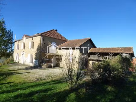 maison caractère 200 m²  4 chambres  vue pyrénées