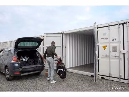 box de stockage sécurisés à st jean d'angély - accès 7j/24h de plain pied avec véhicule - 