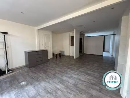 vente maison à saint-hilaire-du-harcouët (50600) : à vendre / 130m² saint-hilaire-du-harco
