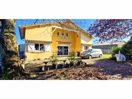 maison de 120 m² à aire-sur-l'adour