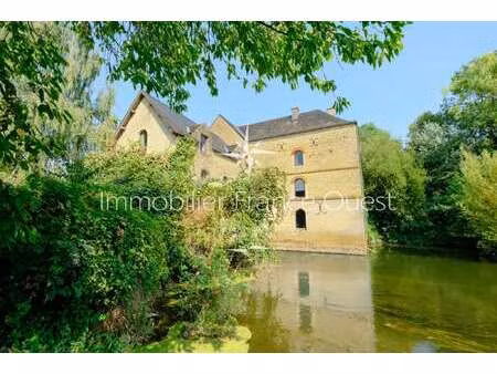 vente demeure d'exception à noyen-sur-sarthe (72430) : à vendre / 290m² noyen-sur-sarthe