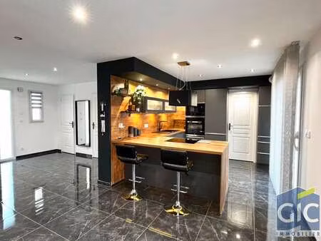 vente maison à bourguébus (14540) : à vendre / 132m² bourguébus