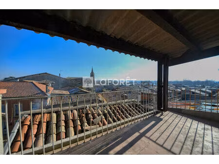 appartement avec terrasse et splendide vue a vendre a lisle-sur-tarn