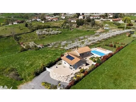 villa de luxe à vendre à bessenay