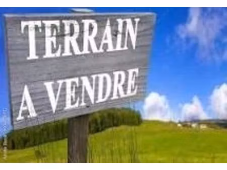 terrain 2150m2 + un pc villa de 190 m2. libre constructeur