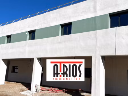 vente bureau 362m2 saint-maximin-la-sainte-baume 83470 - 796400 € - surface privée