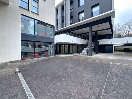 auzeville  local commercial de 50 m².