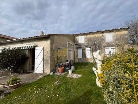 vente maison 2 pièces 96 m² cressé (17160)