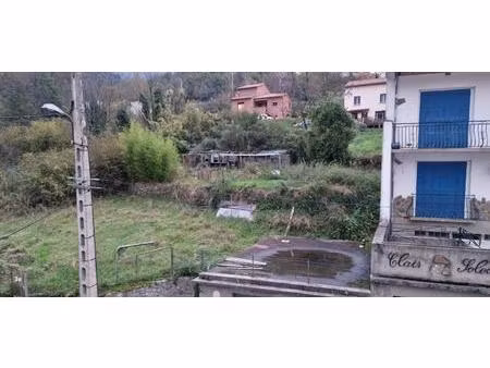 terrain de 1055 avec garage de 33 m2