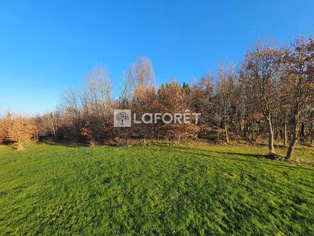 terrain 1760 m² à 5 minutes de monclar-de-quercy !