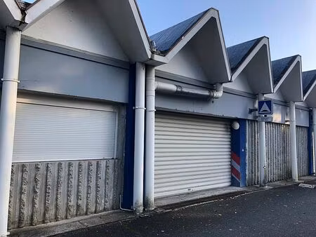 location local d'activités artigues pres bordeaux 174 m²