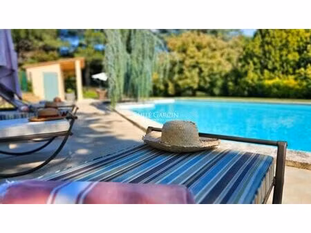 villa de luxe de 10 pièces en location saint-zacharie  provence-alpes-côte d'azur