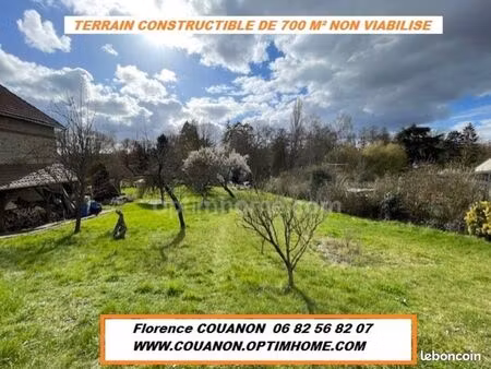 terrain 700 m² saint cyr sous dourdan