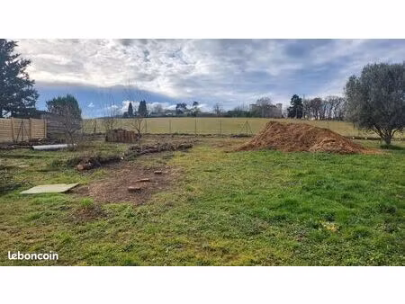 terrain 1500 m2 constructible