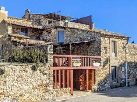 maison 9 pièces 212 m²