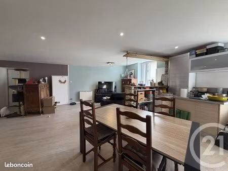 appartement 3 pièces 83 m²