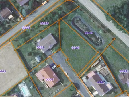 parcelle de terrain viabilisée en lotissement