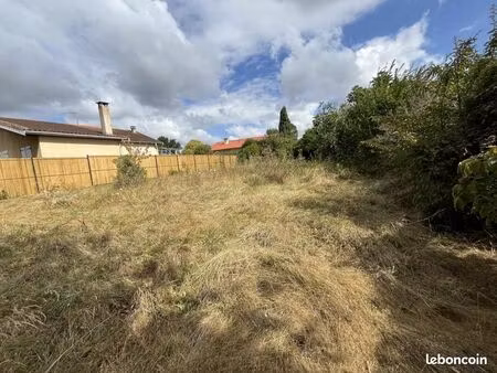 terrain 591 m² pibrac