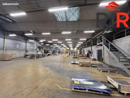 local 944 m² pompey