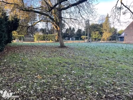 terrain 1750 m² caudry