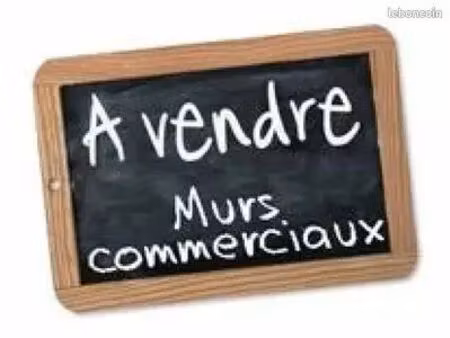 à vendre  local d'activité professionnel de commerce / bureau de plus de 100m² + cave de 2
