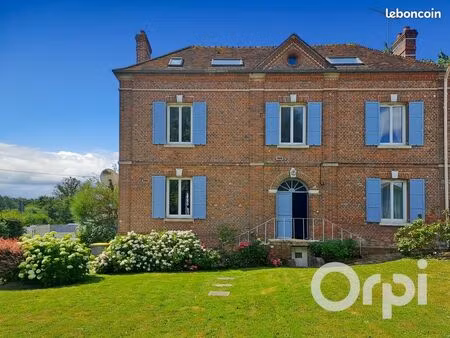 maison 6 pièces 133 m²