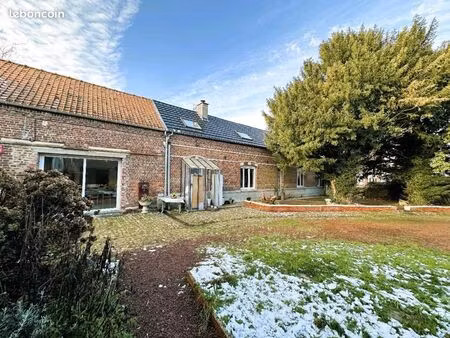 maison 6 pièces 232 m²