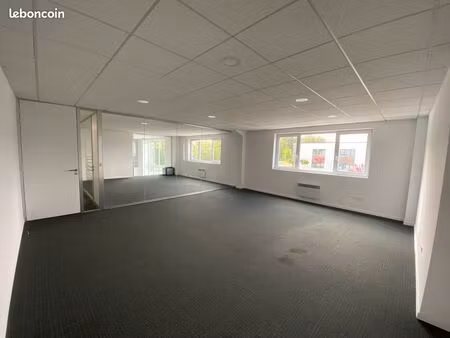 a louer bureaux 120 m²