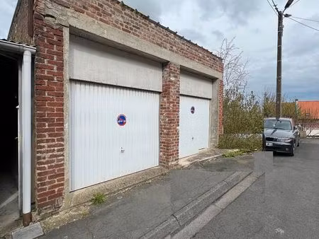 local divers 58 m² caudry