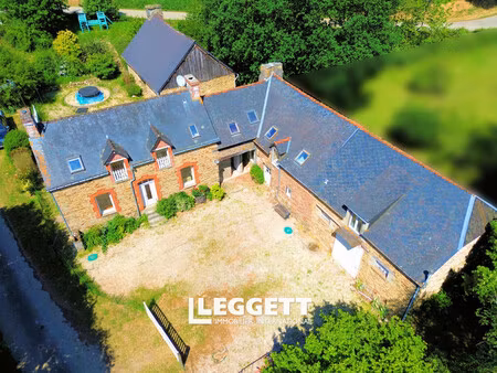 maison 8 pièce(s)  bréhan