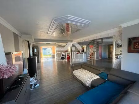 vente maison piscine à fougerolles-du-plessis (53190) : à vendre piscine / 205m² fougeroll