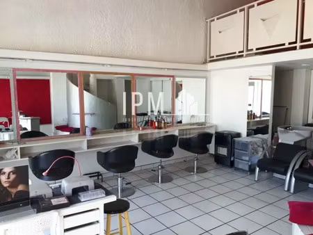 a louer local commercial de 41 m² - 13014 marseille