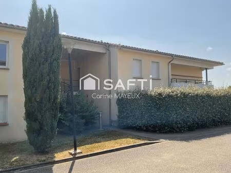 appartement t3  en rez-de-jardin dans une copropriété avec piscine à castelnau d’estretefo