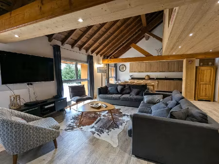 vente appartement 6 pièces 112 m² samoëns (74340)