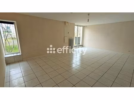 immeuble 12 pièces - 304 m²