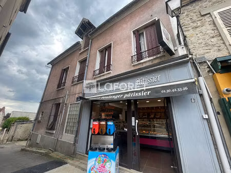 immeuble vetheuil 6 pièces 216 m²