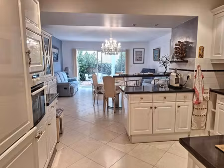 vente appartement la ciotat 13600 - - surface privée