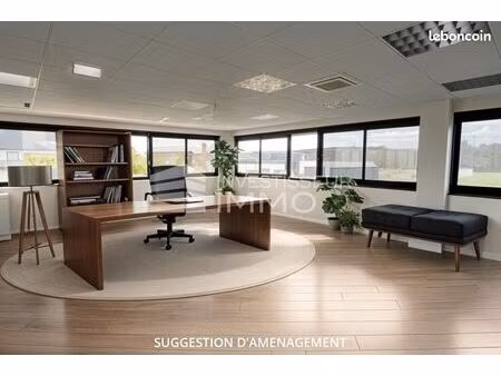 bureau 35 m²