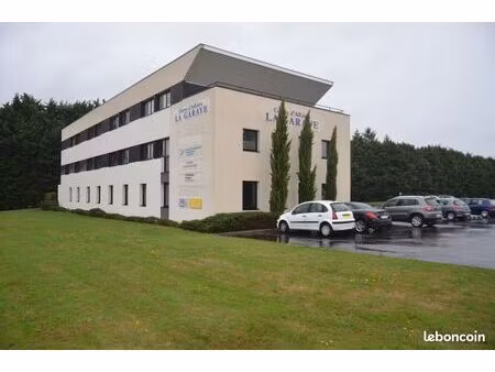 bureaux disponibles en coworking a taden